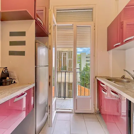 Spacious Apartment-hypercentre Appartamento
