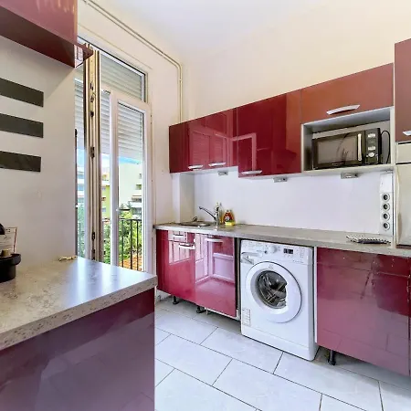 Daire Spacious Apartment-hypercentre